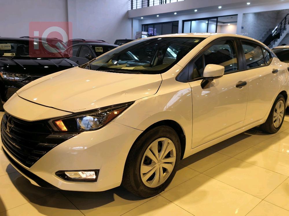 Nissan Versa